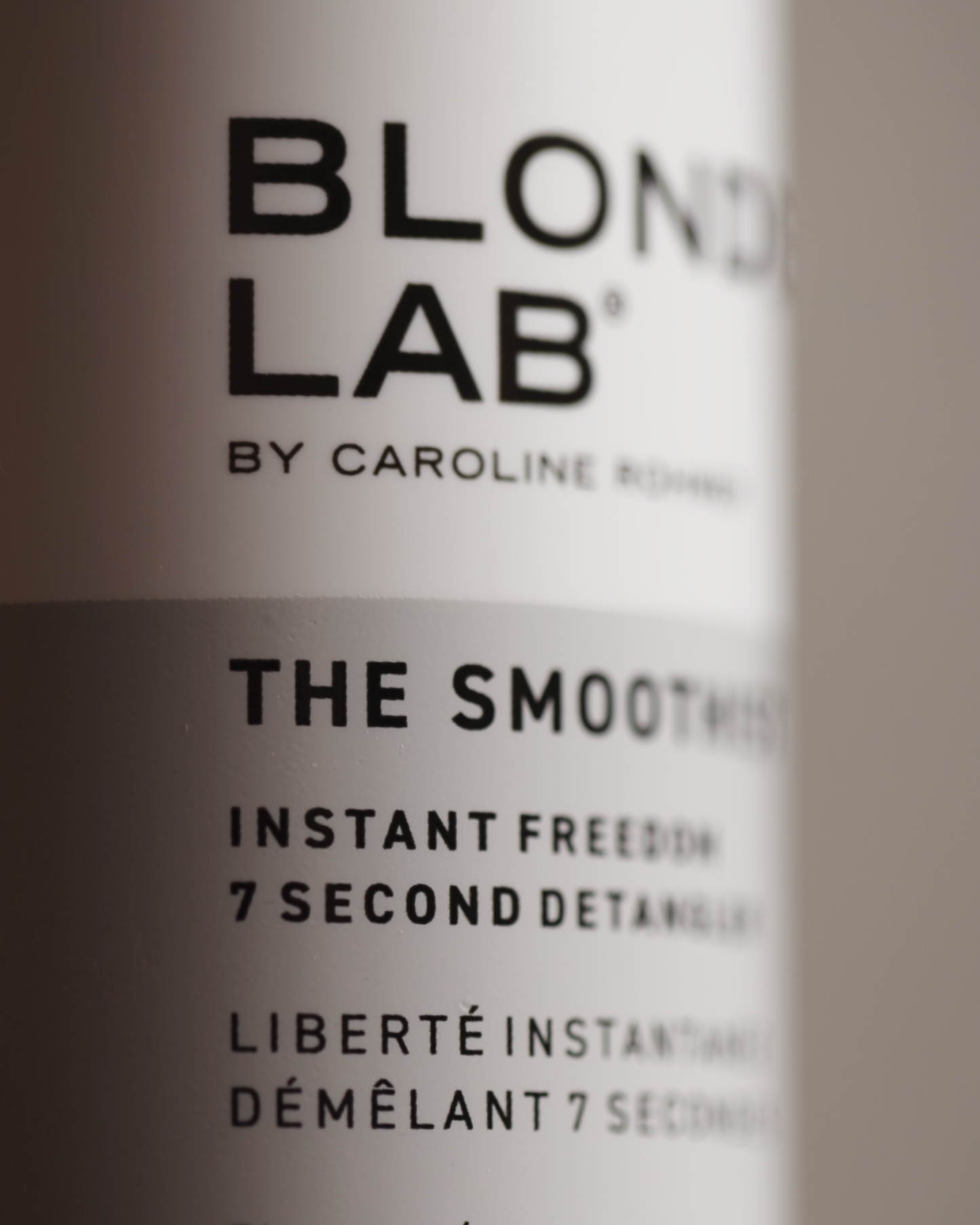 THE SMOOTHIST - INSTANT FREEDOM DETANGLER